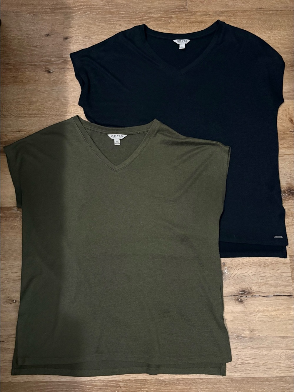 Orvis *2 Piece Set* Classic Tunic V-Neck Relaxed Fit Tees in Black & Olive Green